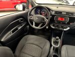 Kia Rio 2016 Sininen