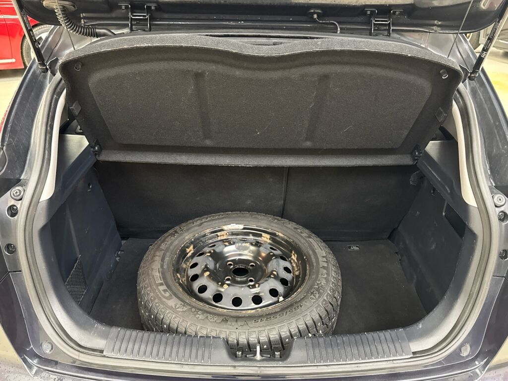 Kia Rio 2016 Sininen