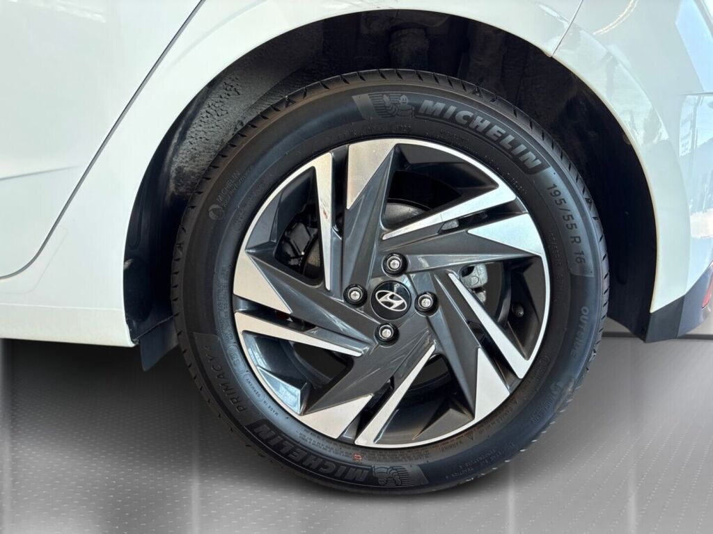 Hyundai i20 Hatchback 2021 Valkoinen
