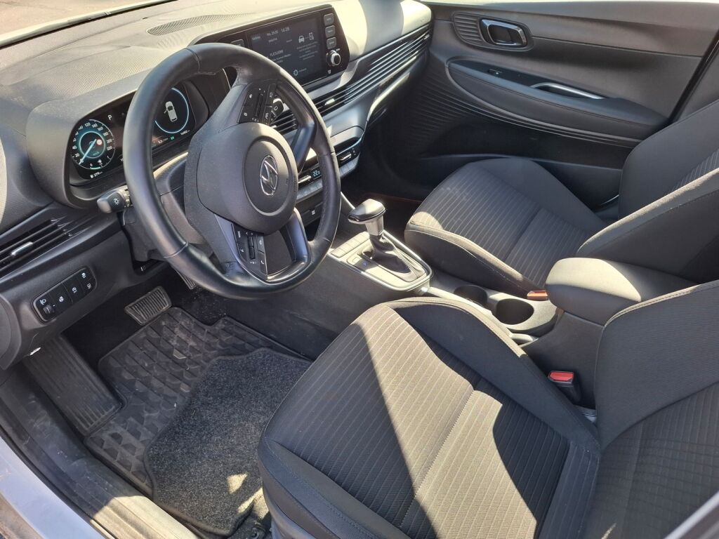 Hyundai i20 Hatchback 2021 Valkoinen