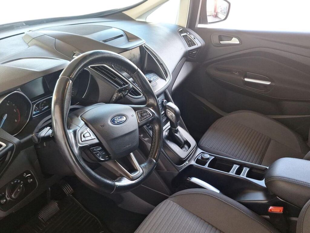Ford C-Max 2016 Punainen