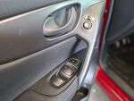 Nissan Qashqai 2016 Punainen