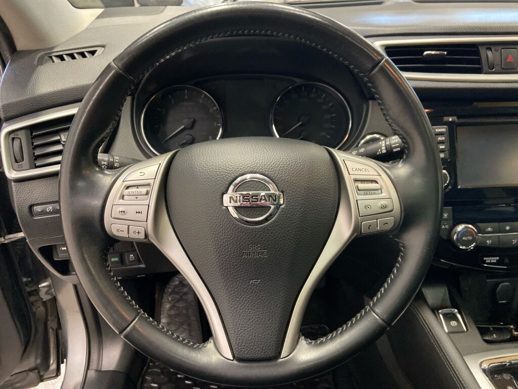 Nissan Qashqai 2015 Harmaa
