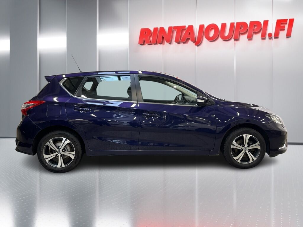Nissan Pulsar 2016 Sininen