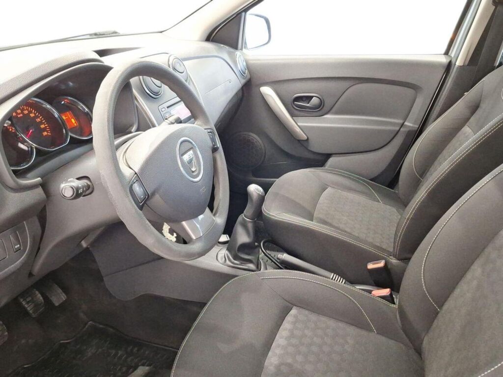 Dacia Logan MCV 2015 Harmaa