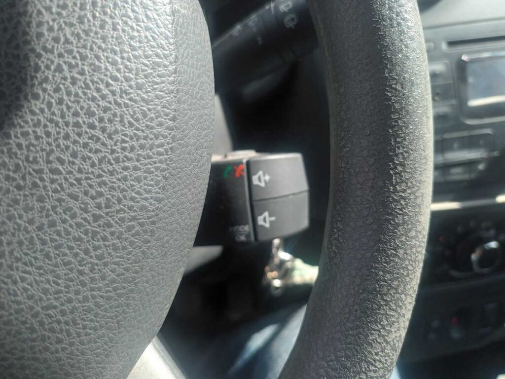 Dacia Logan MCV 2015 Harmaa