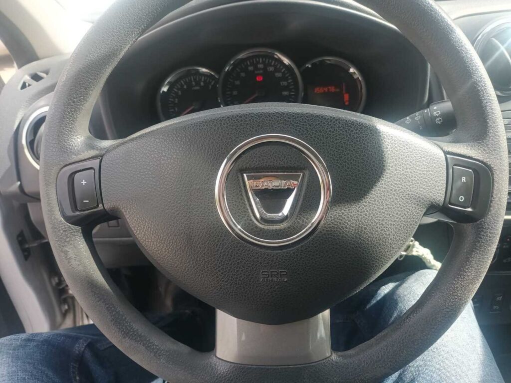 Dacia Logan MCV 2015 Harmaa