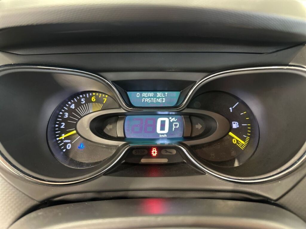 Renault Captur 2015 Ruskea (beige)