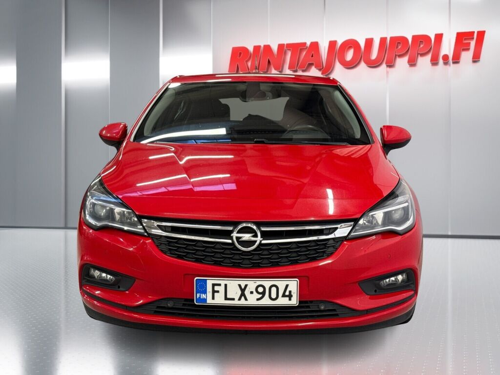 Opel Astra 2017 Punainen