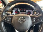 Opel Astra 2016 Punainen