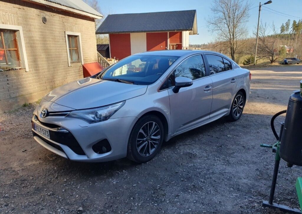 Toyota Avensis 2016 Hopea