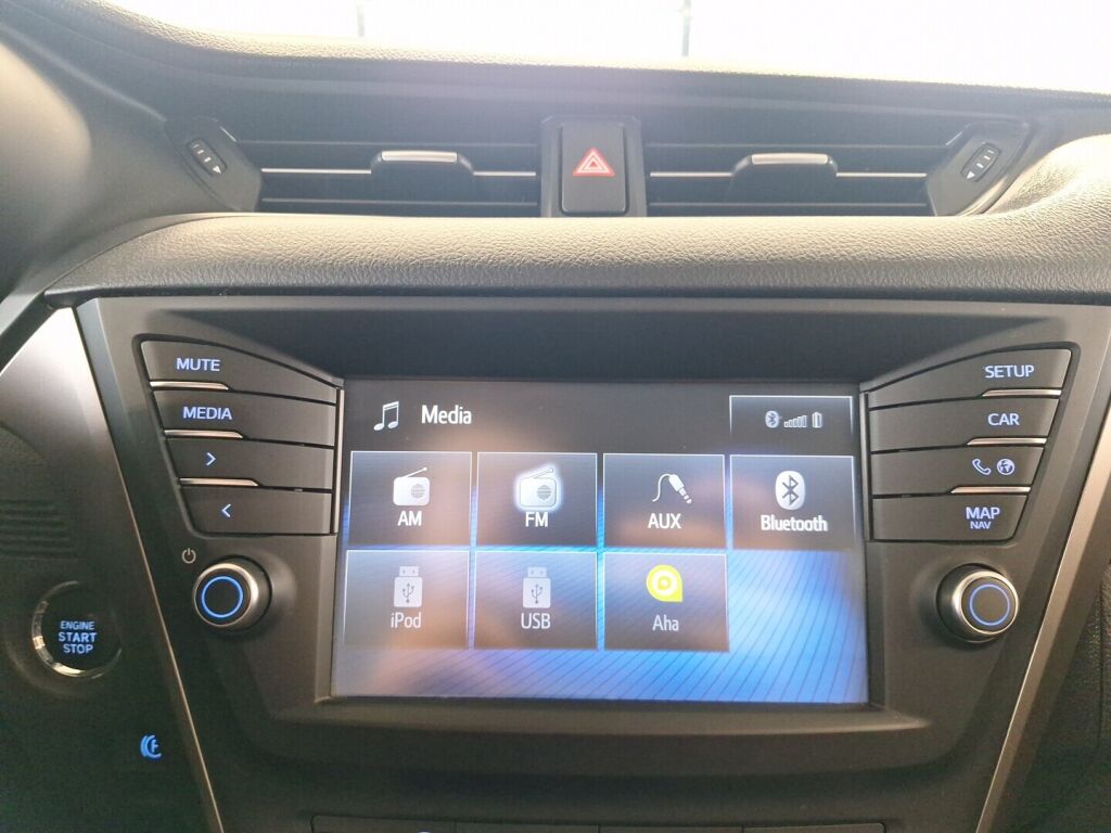 Toyota Avensis 2016 Hopea