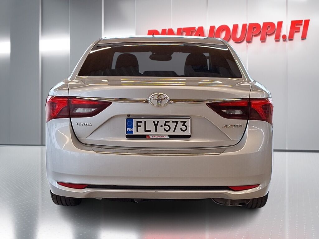 Toyota Avensis 2016 Hopea