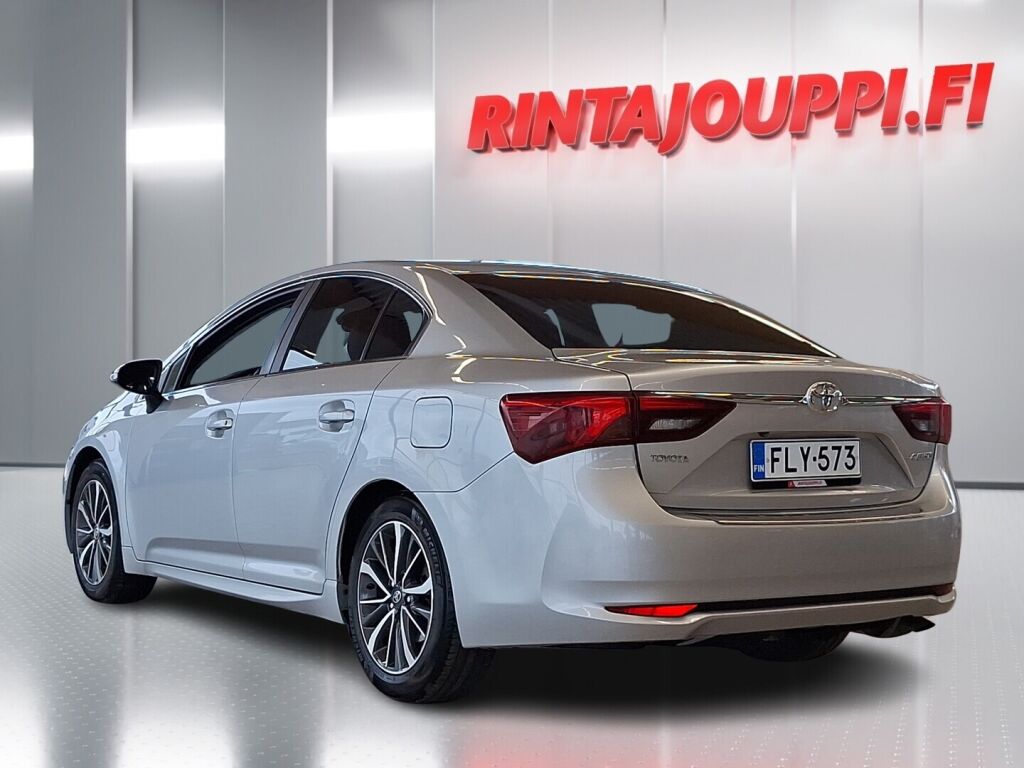 Toyota Avensis 2016 Hopea