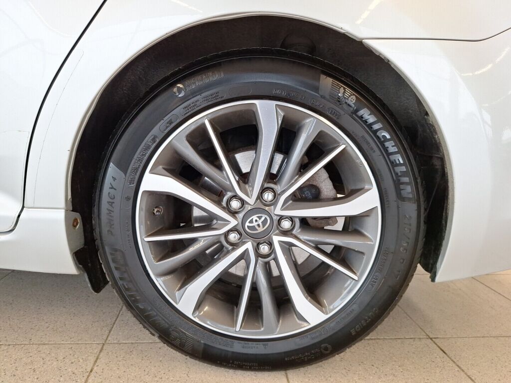 Toyota Avensis 2016 Hopea