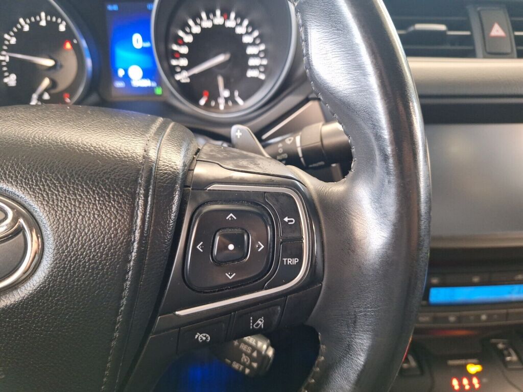 Toyota Avensis 2016 Hopea