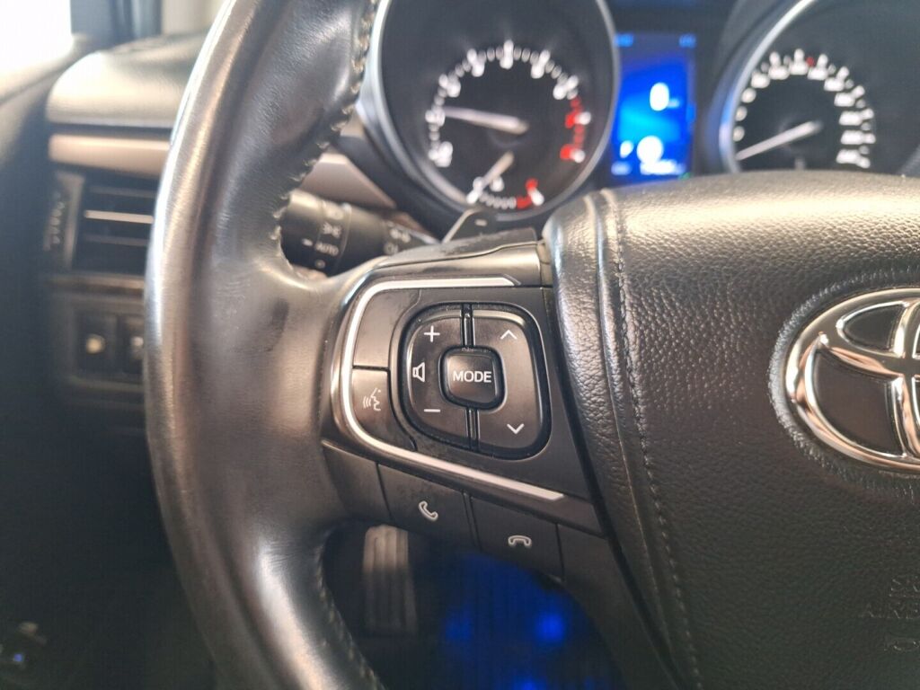 Toyota Avensis 2016 Hopea