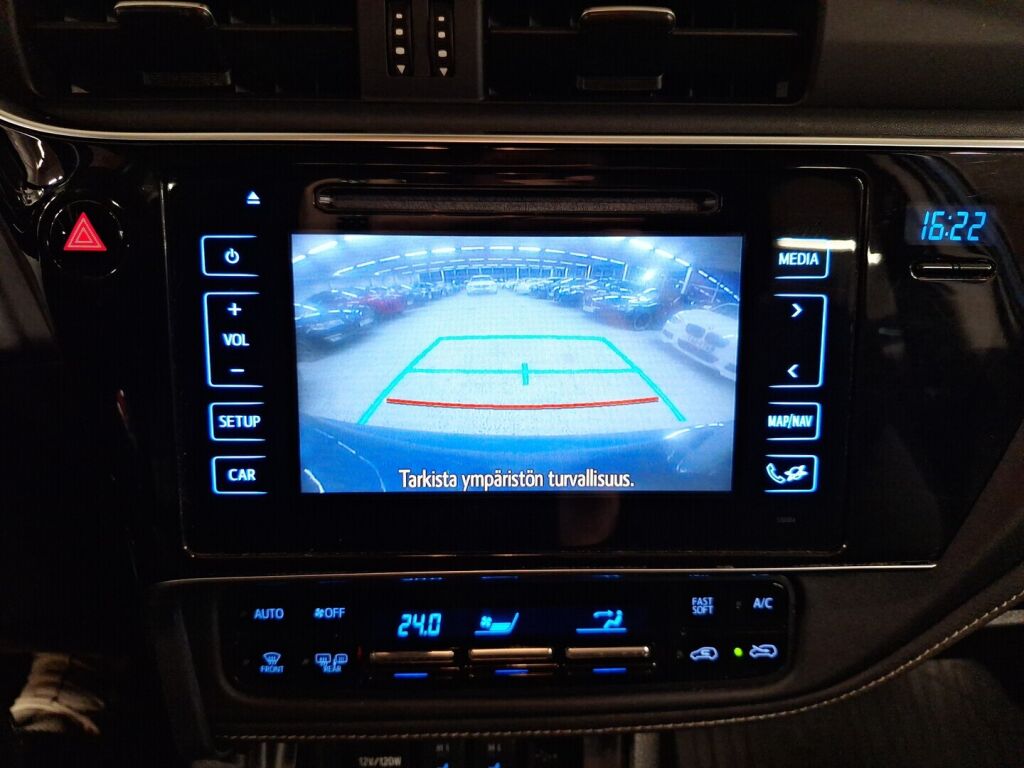 Toyota Auris 2016 Sininen