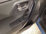 Toyota Auris 2016 Sininen