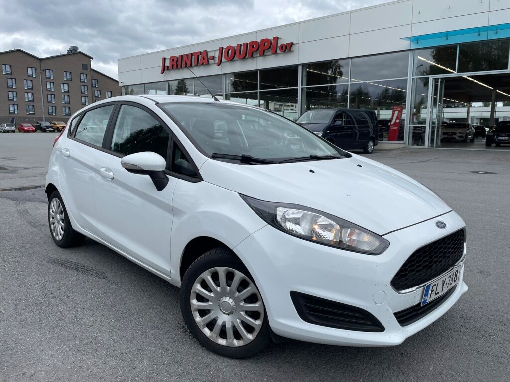 Ford Fiesta 2016 Valkoinen