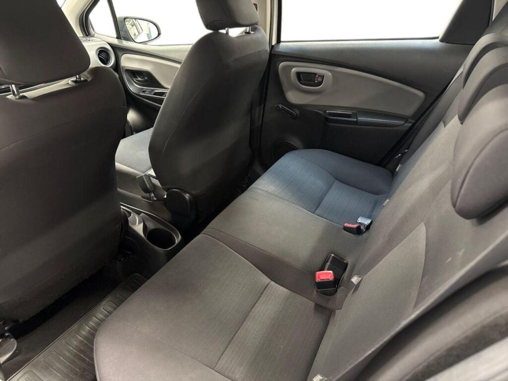 Toyota Yaris 2016 Valkoinen