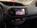 Toyota Yaris 2015 Valkoinen
