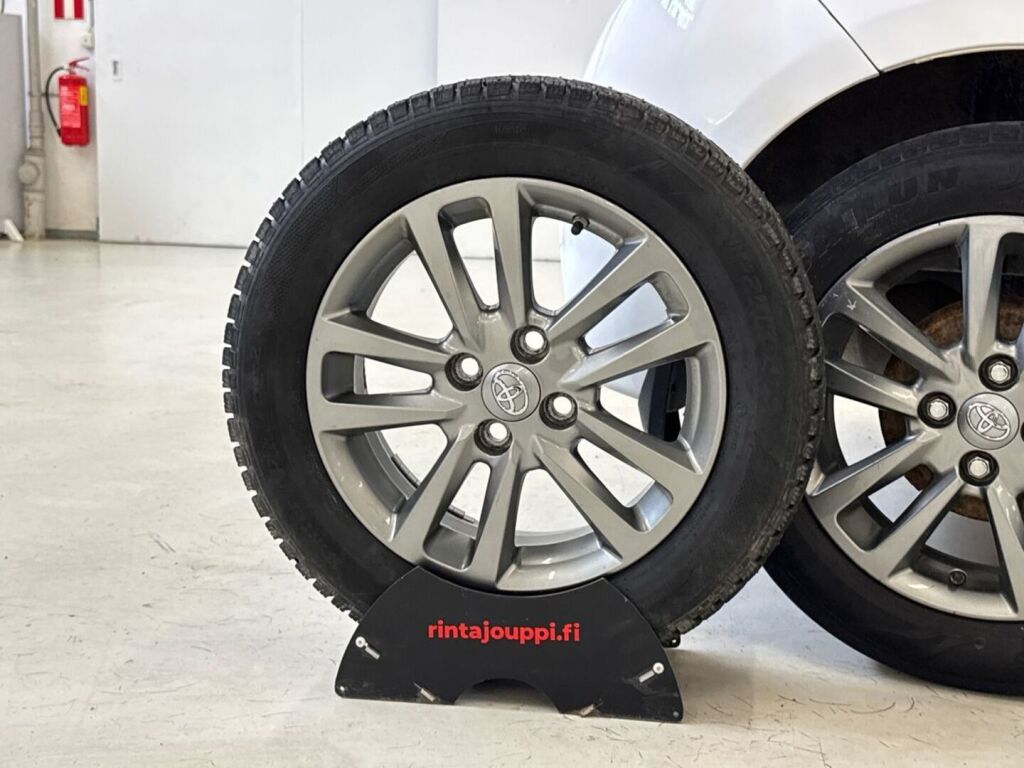 Toyota Yaris 2015 Valkoinen