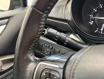 Toyota Avensis 2015 Musta