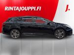 Toyota Avensis 2015 Musta