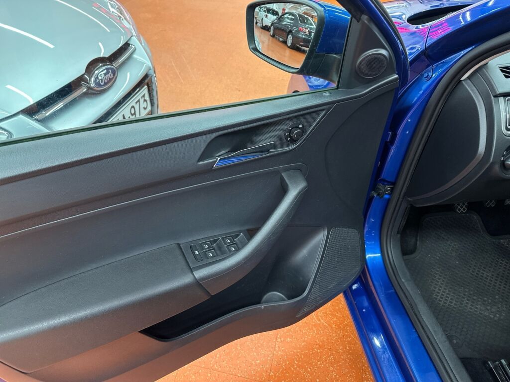 Seat Toledo 2016 Sininen