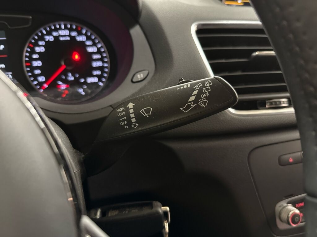 Audi Q3 2016 Valkoinen