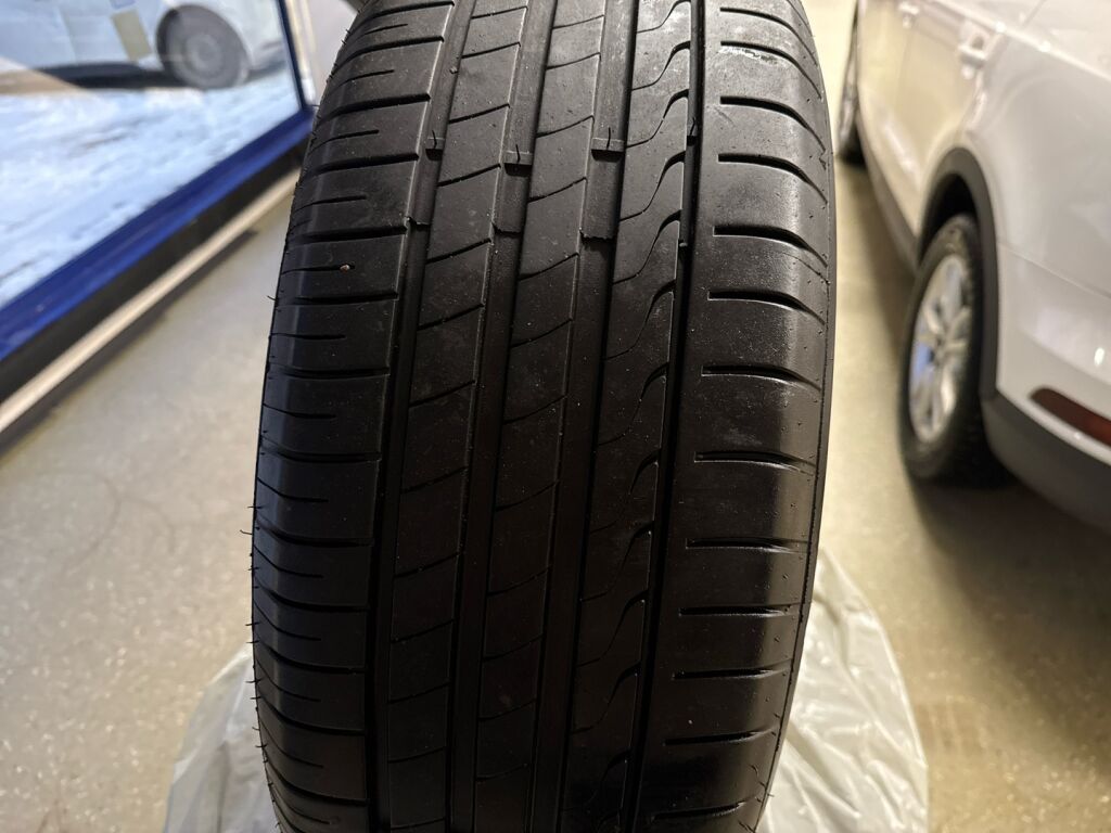 Audi Q3 2016 Valkoinen