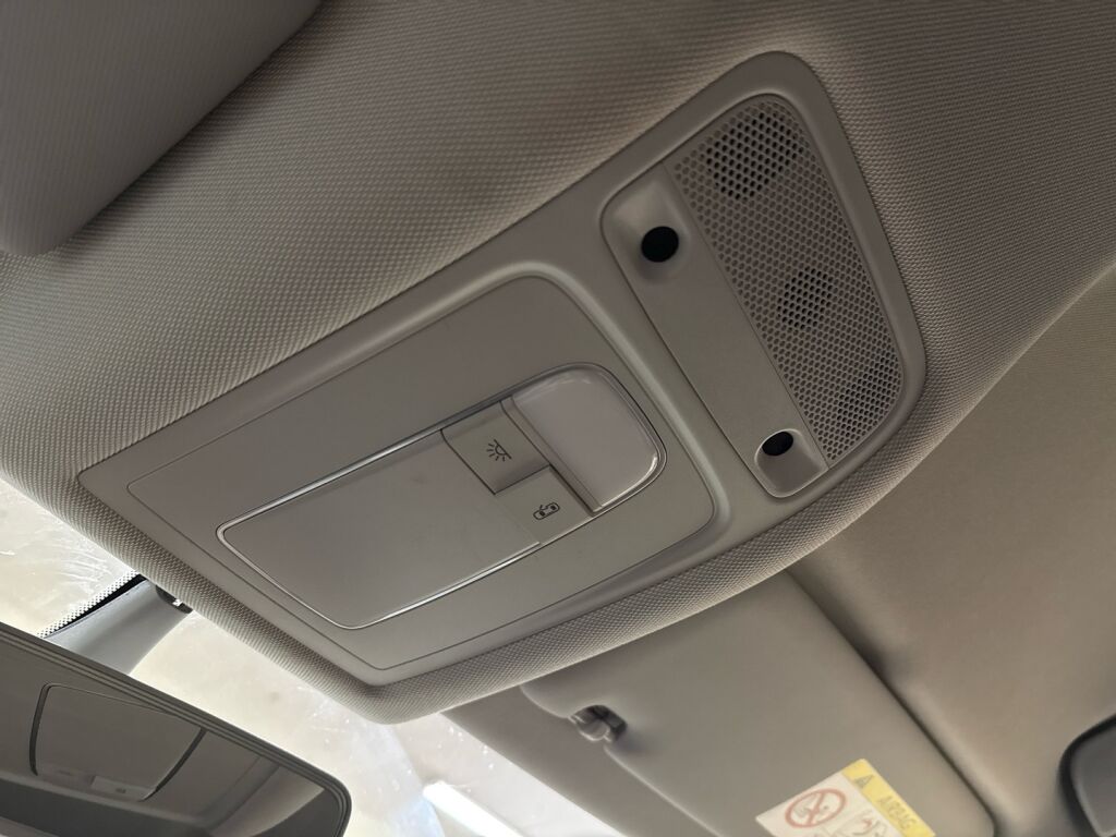 Audi Q3 2016 Valkoinen