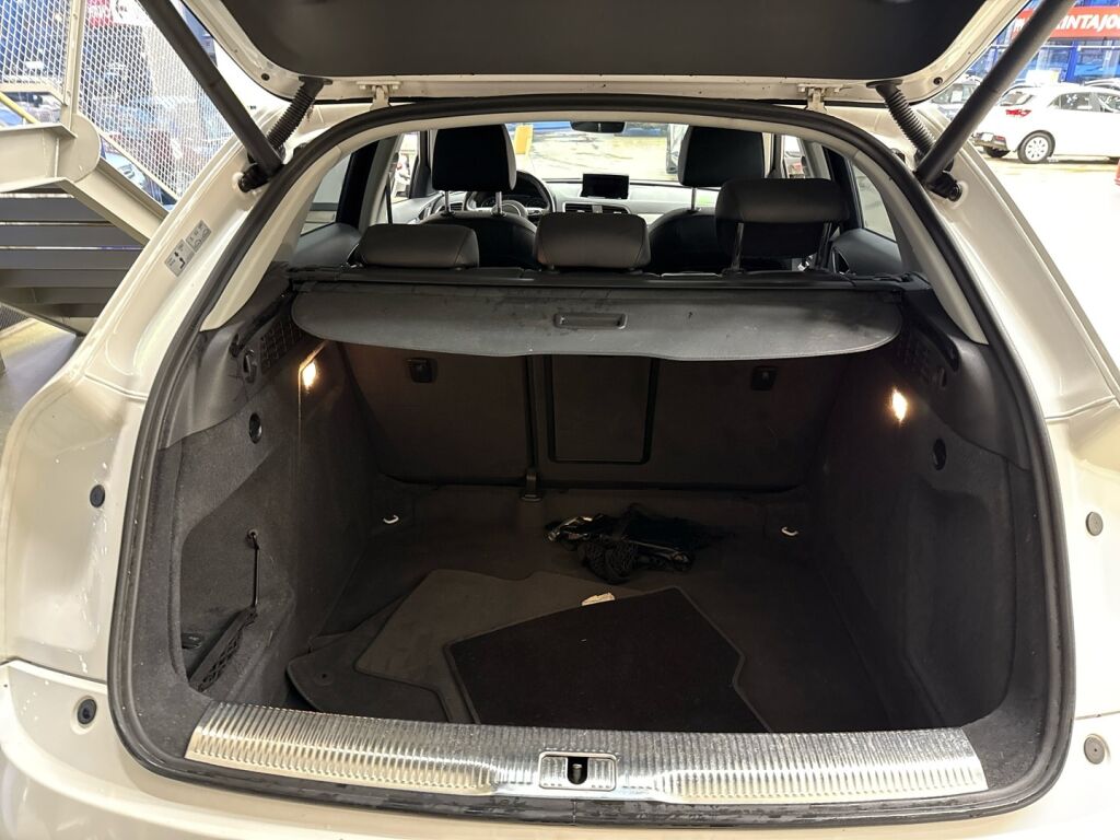 Audi Q3 2016 Valkoinen