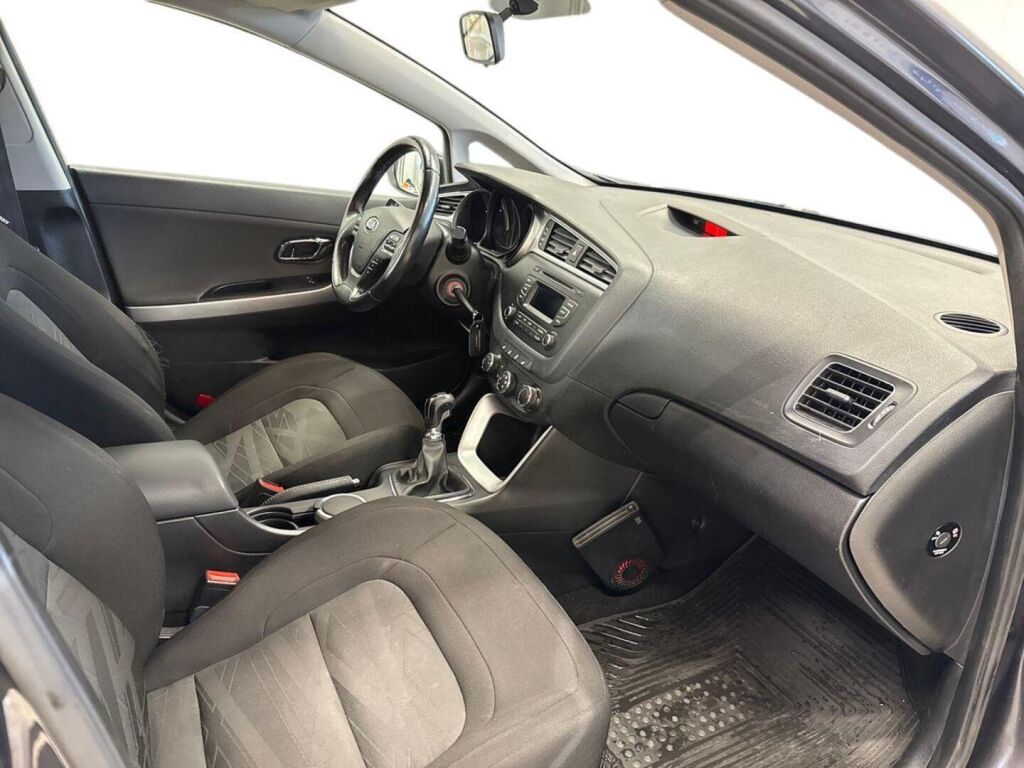 Kia Ceed 2016 Harmaa