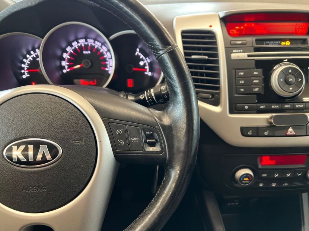 Kia Venga 2016 Hopea