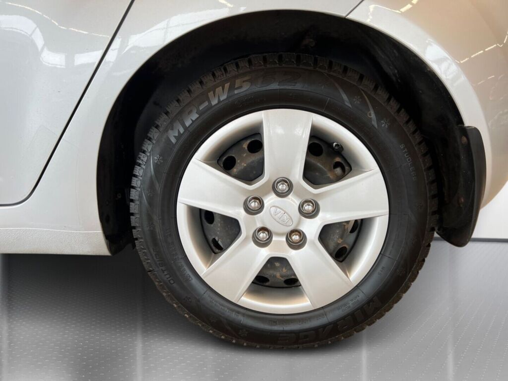 Kia Venga 2016 Hopea