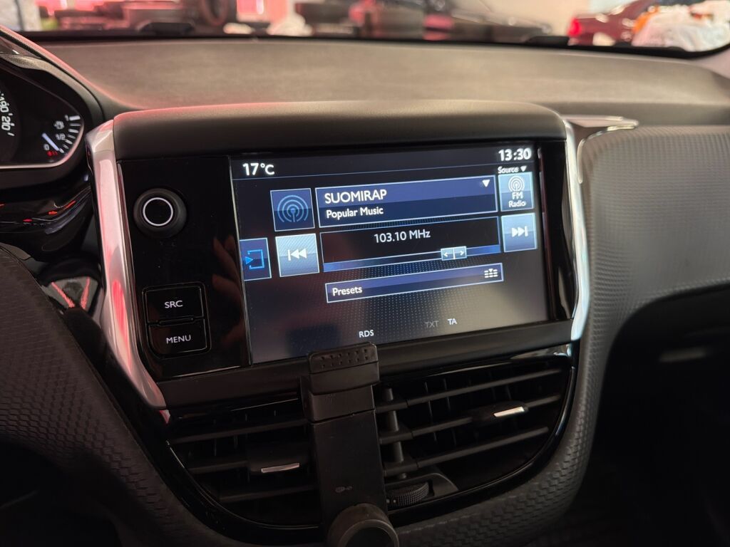 Peugeot 208 2016 Sininen