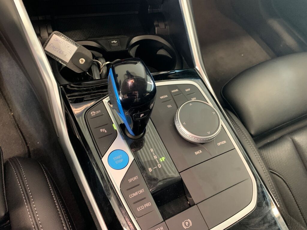 BMW i4 2022 