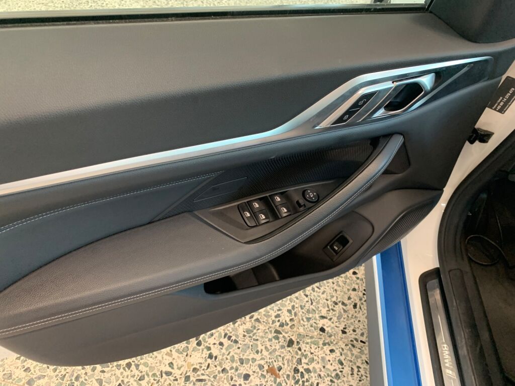 BMW i4 2022 