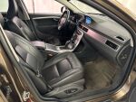 Volvo V70 2016 Ruskea (beige)