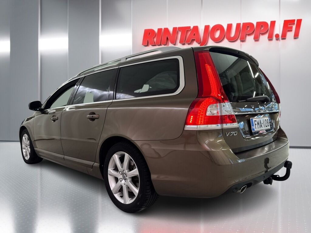 Volvo V70 2016 Ruskea (beige)