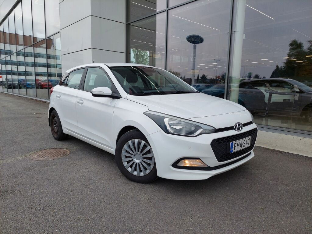 Hyundai i20 5d 2015 Valkoinen
