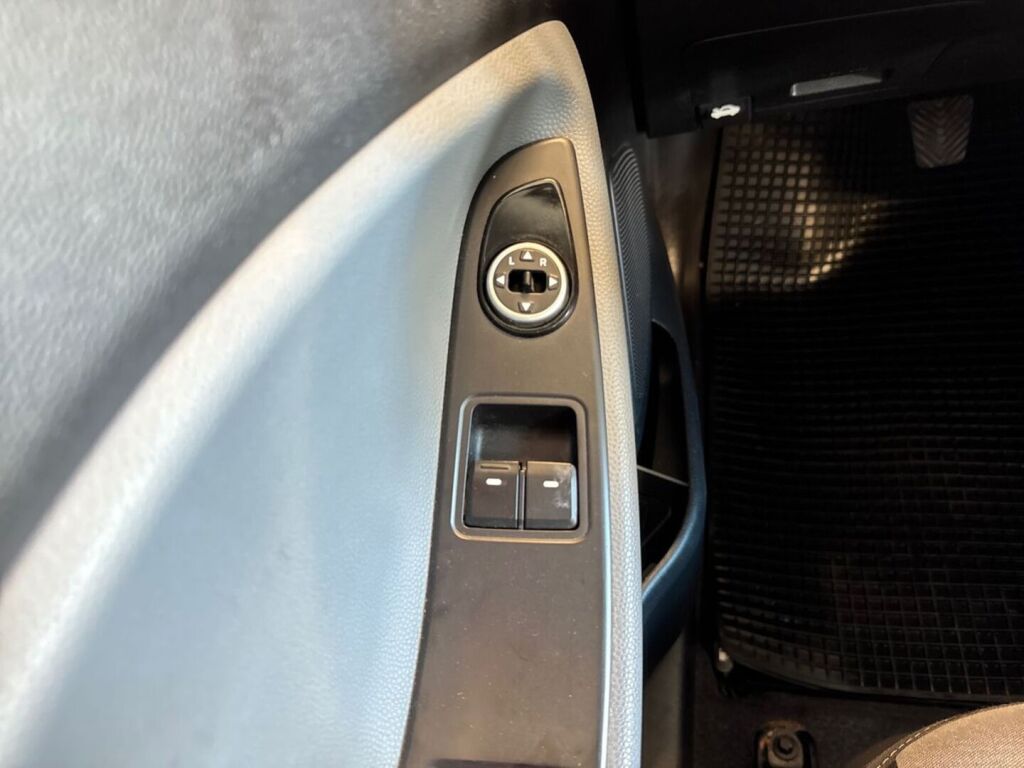 Hyundai i20 5d 2015 Valkoinen
