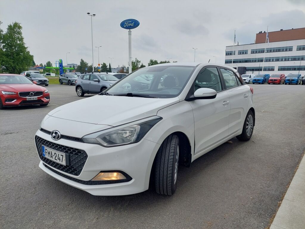 Hyundai i20 5d 2015 Valkoinen