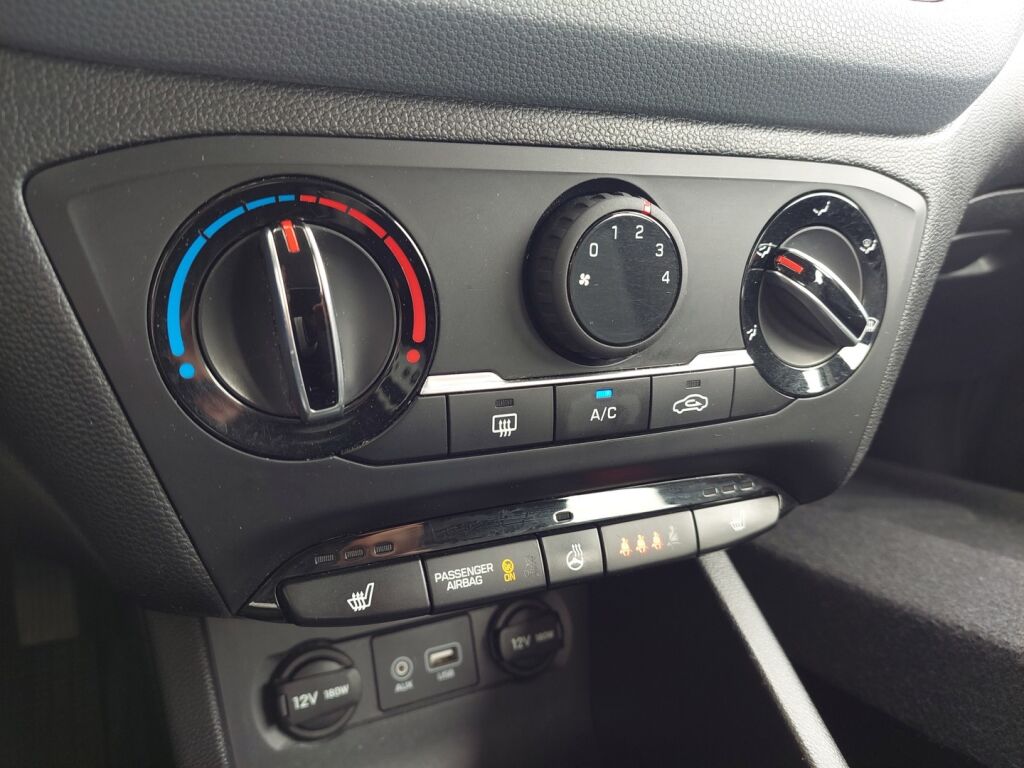 Hyundai i20 5d 2015 Valkoinen