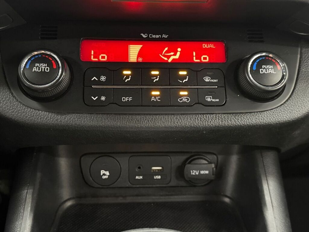 Kia Sportage 2016 Ruskea (beige)