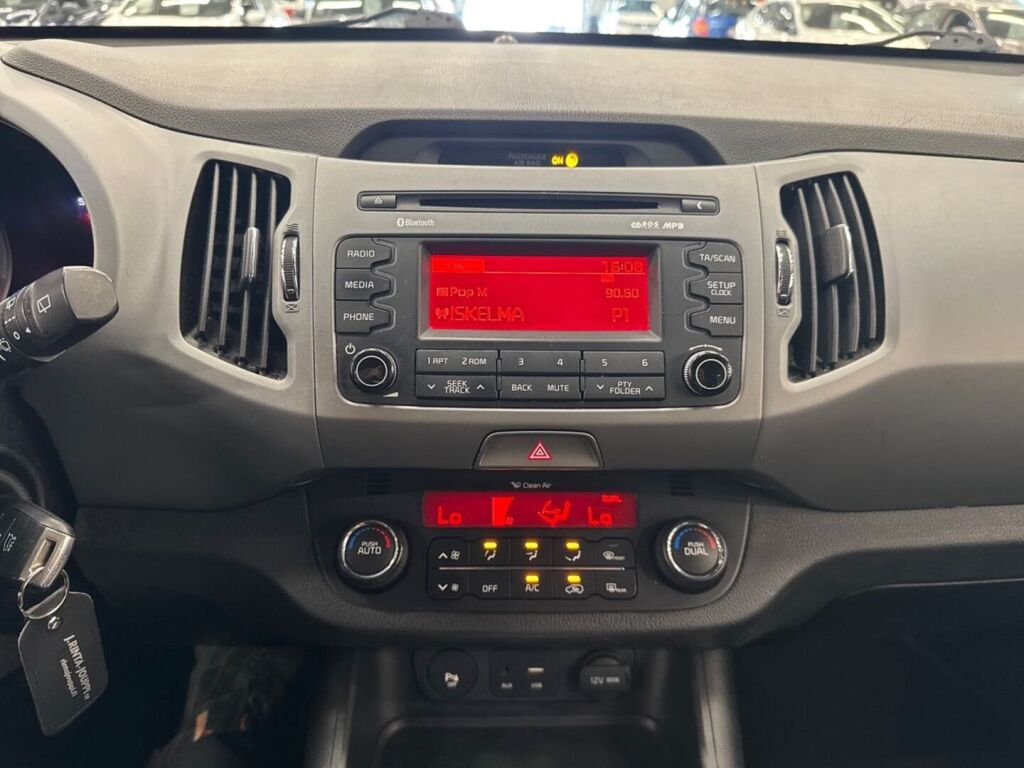 Kia Sportage 2016 Ruskea (beige)