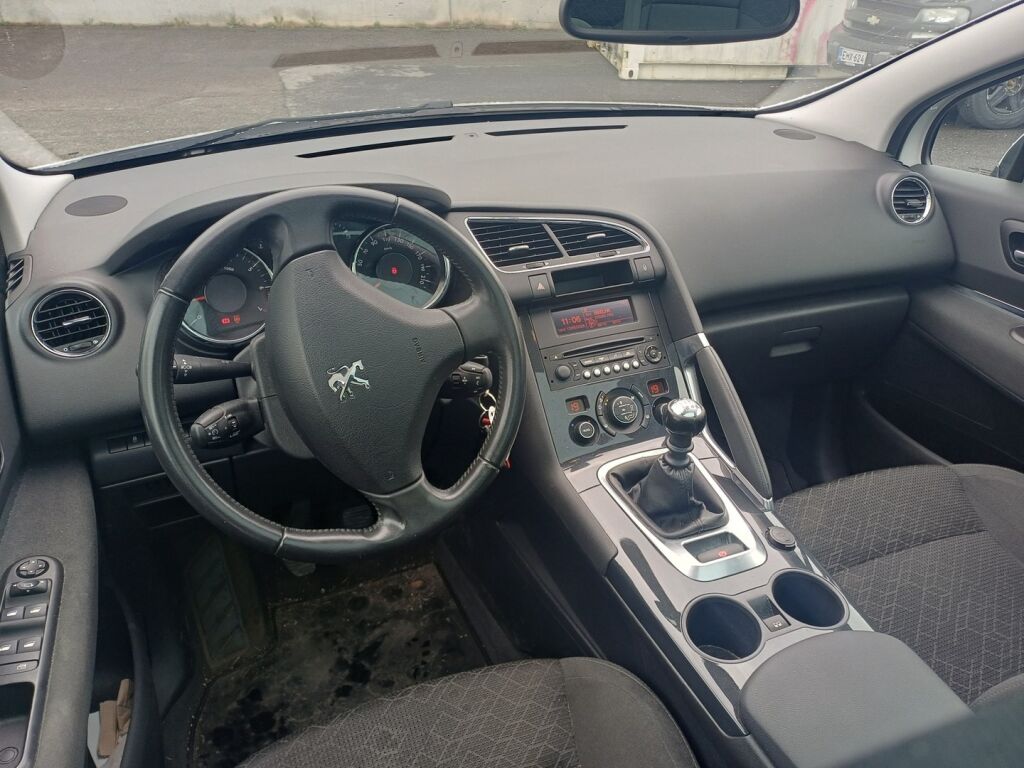 Peugeot 3008 2016 Valkoinen