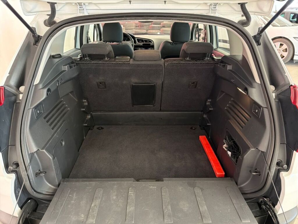 Peugeot 3008 2016 Valkoinen